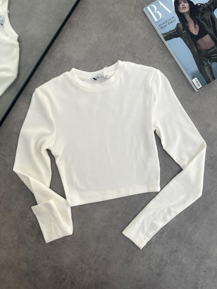 Uzun Kollu Basic Crop Top
