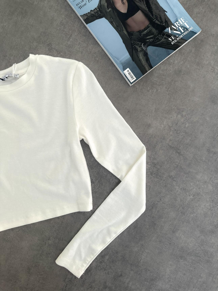 Uzun Kollu Basic Crop Top