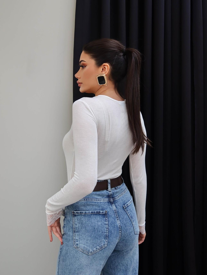 V Yaka Dantelli Bluz