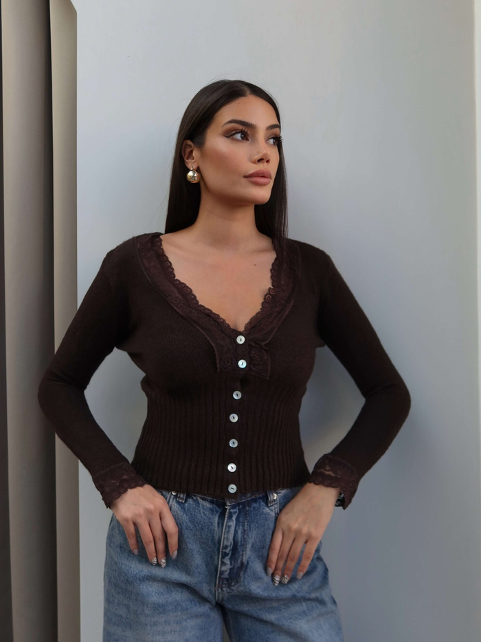 V Yaka Dantelli Triko Hırka