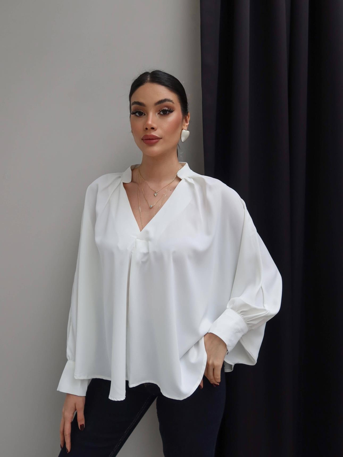 V Yaka Dökümlü Gömlek