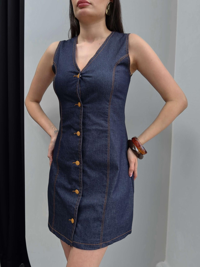 V Yaka Ön Düğmeli Denim Elbise