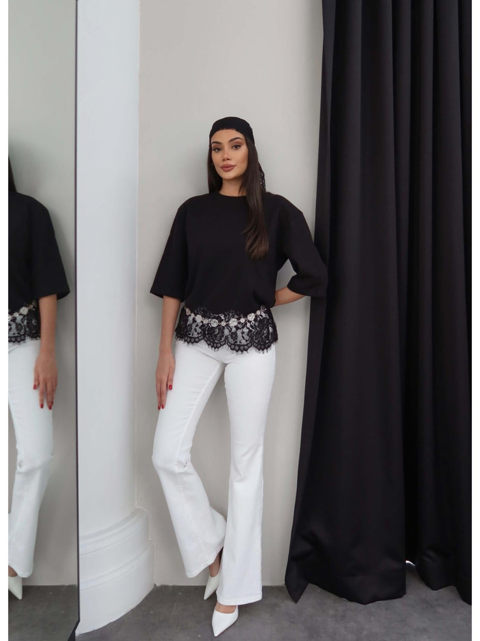 Vatkalı Etek Ucu Dantel Tshirt
