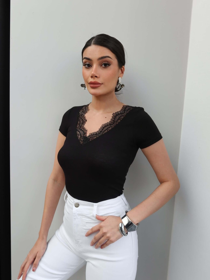 Yaka Dantelli Tshirt