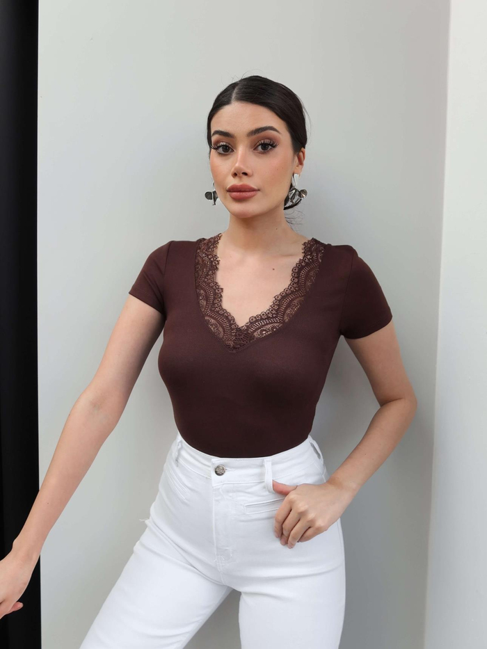 Yaka Dantelli Tshirt