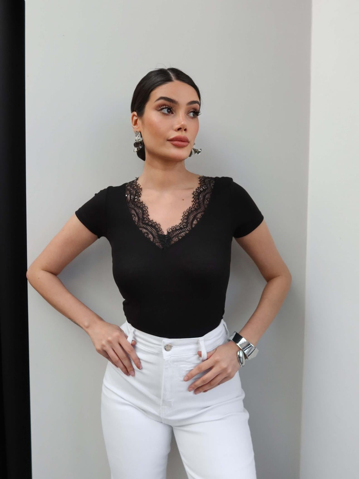 Yaka Dantelli Tshirt