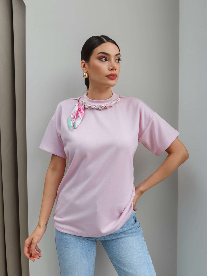 Yaka İnci Fularlı Modal Tshirt