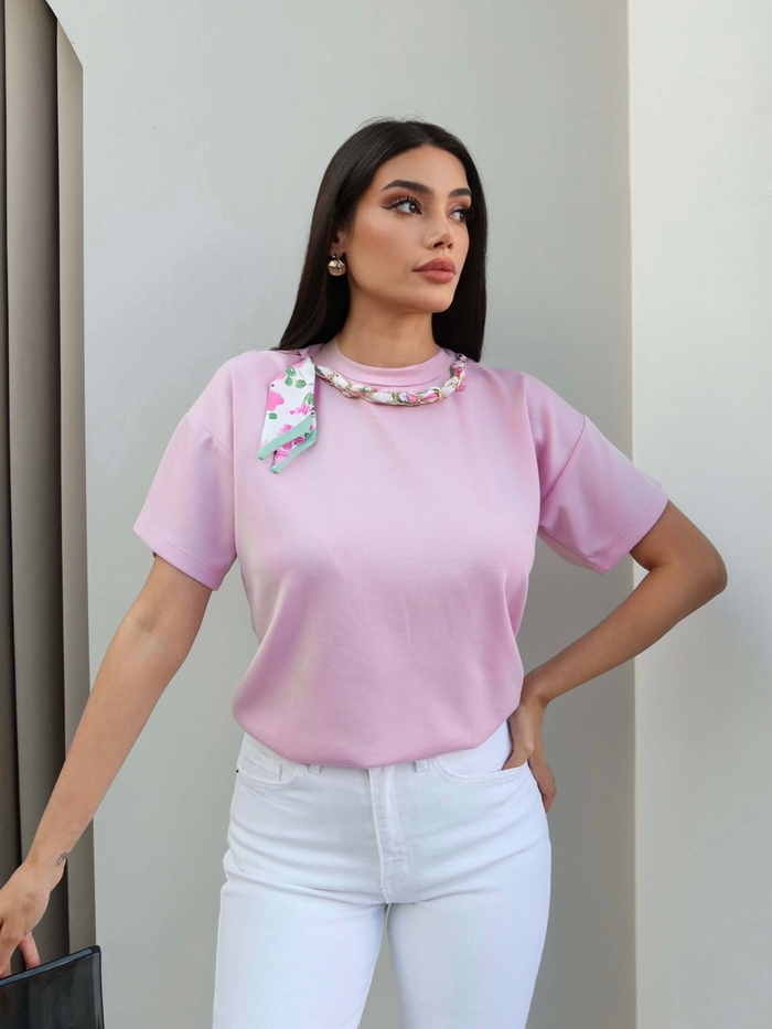Yaka İnci Fularlı Modal Tshirt