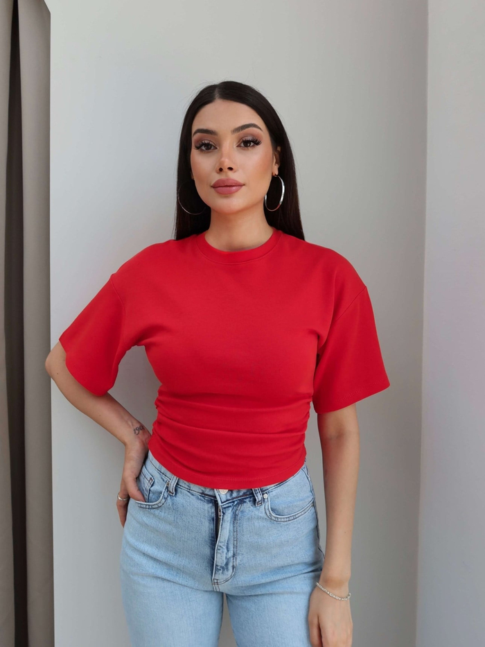 Yan Büzgülü Crop Tshirt