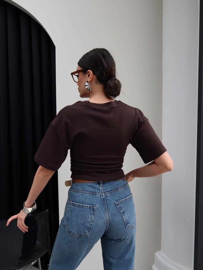 Yan Büzgülü Crop Tshirt