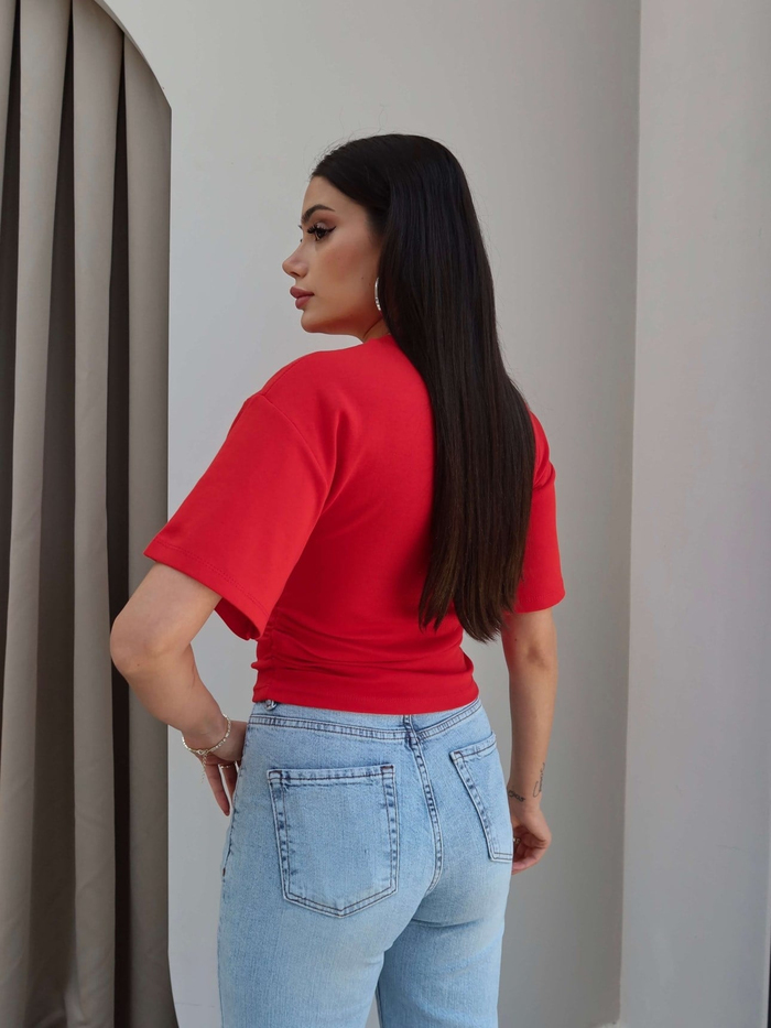 Yan Büzgülü Crop Tshirt