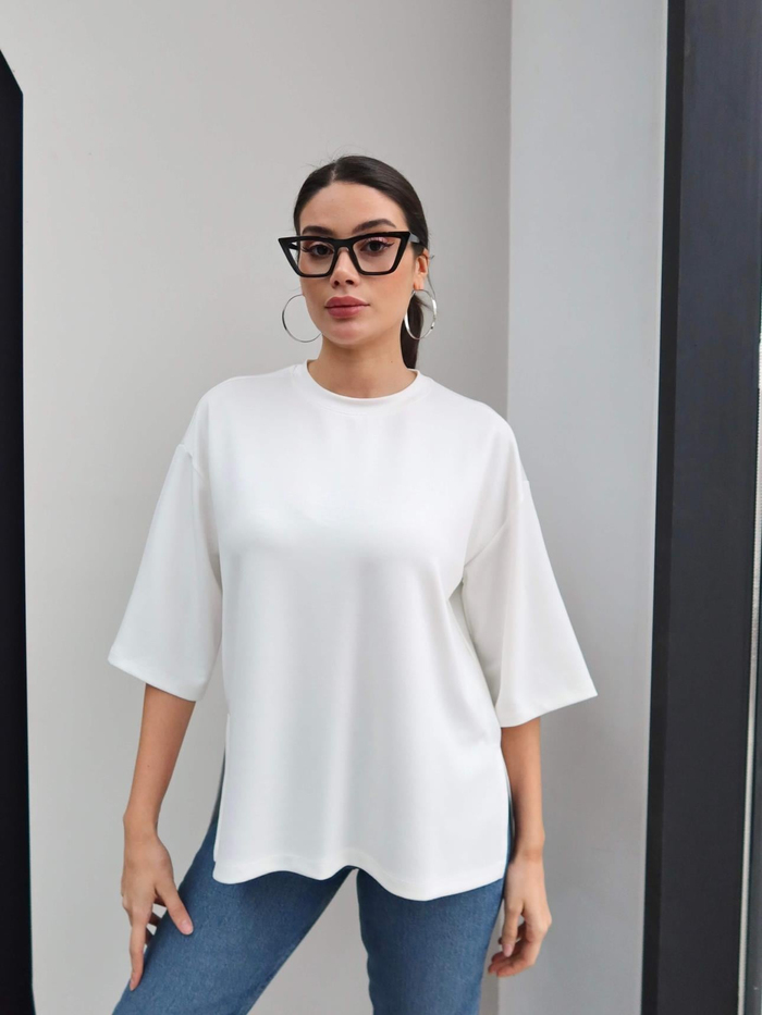 Yan Yırtmaçlı Tshirt