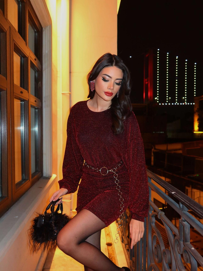 Yarasa Kol Bel Lastikli Simli Elbise