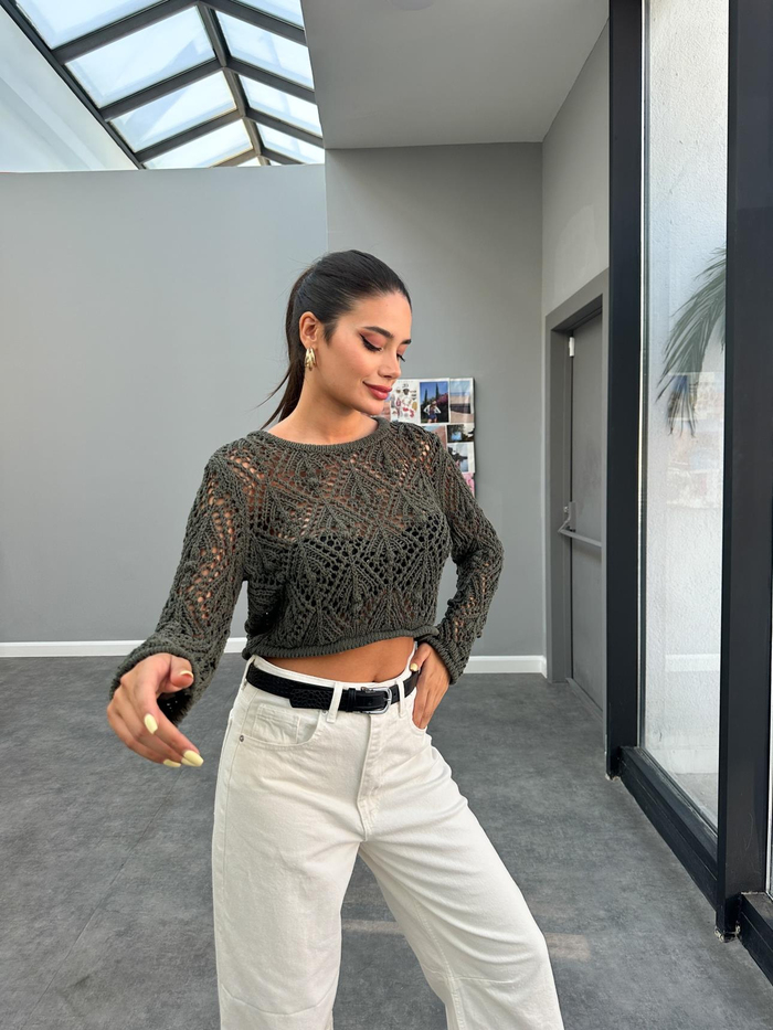 Yeşil Uzun Kollu Ajurlu Crop Triko