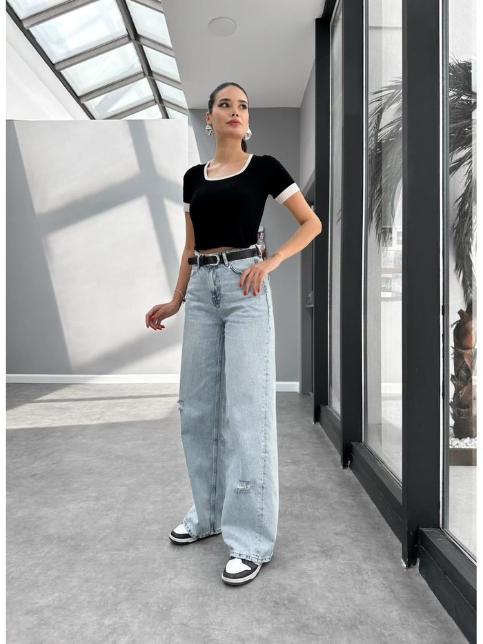 Yırtık Detay Wide Leg Blue Jean