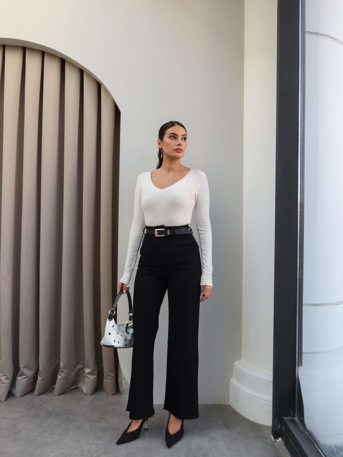 Yüksek Bel Kemerli Wide Leg Jean