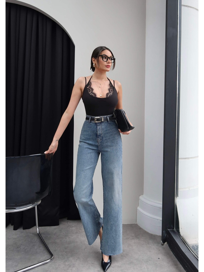 Yüksek Bel Kemerli Wide Leg Jean