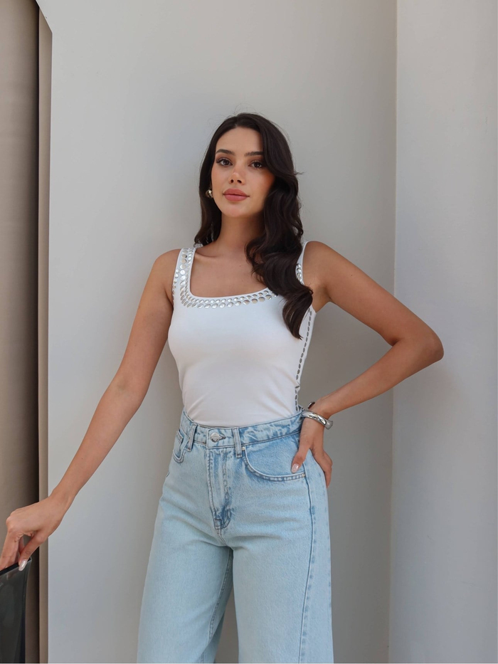 Yüksek Bel Ön Dikiş Detaylı Jean