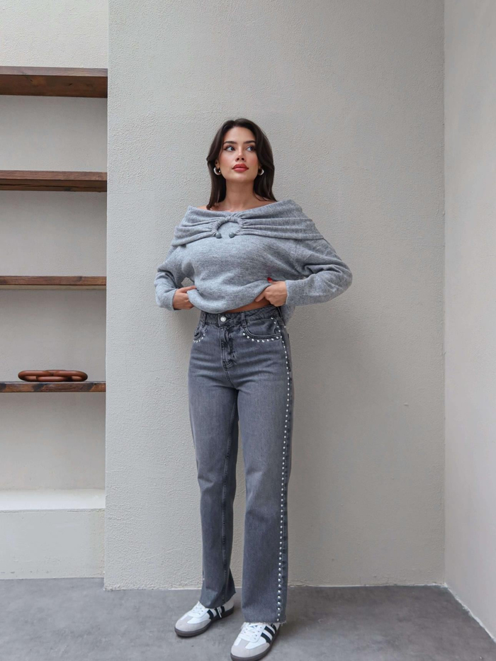 Zımba Detay Paça Kesik Jean