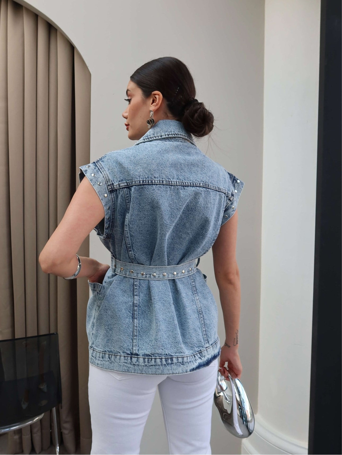 Zımba Detaylı Kuşaklı Denim Yelek