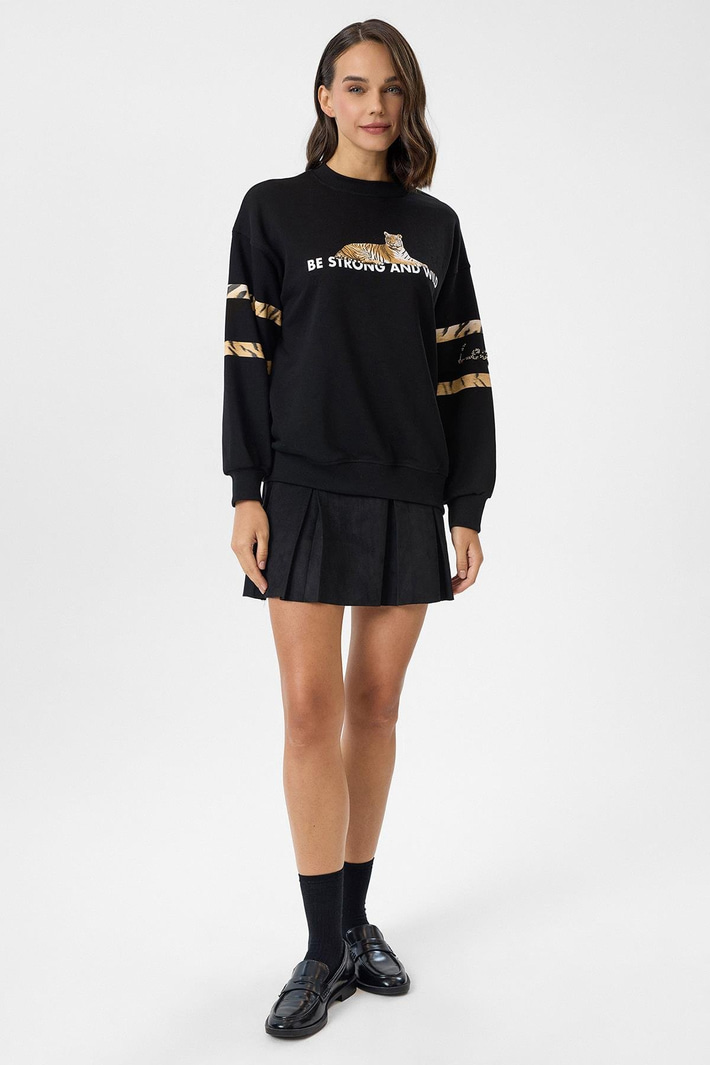 Kaplan Baskılı Sweatshirt