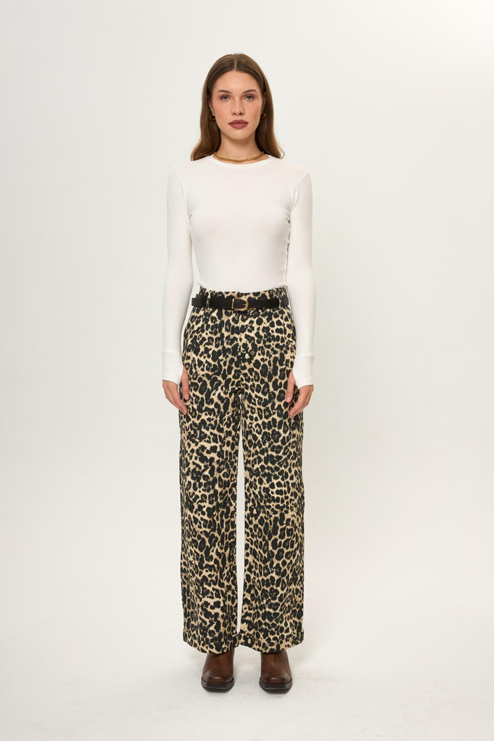Leopar Desenli Yıkamalı Pantolon