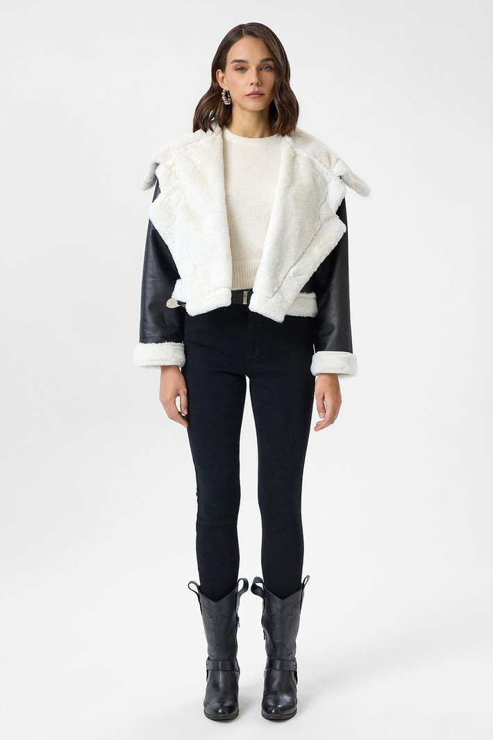 Geniş Yakalı Süet Eskitme Mont