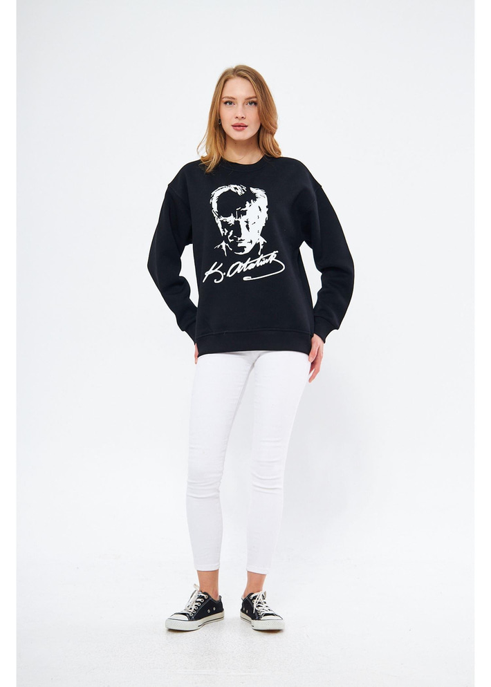Cumhuriyet Koleksiyonu Atatürk Baskılı İmzalı Sweatshirt 