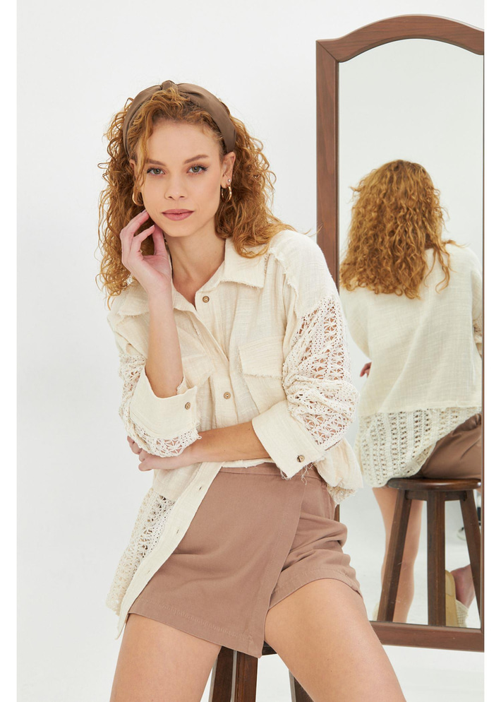 Dantel Garnili Ketenli Müslin Gömlek 