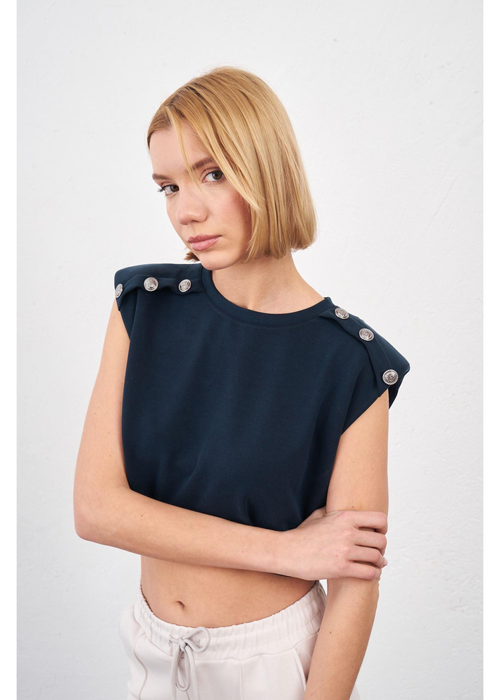 Düğmeli Sıfır Kol Modal Crop Bluz