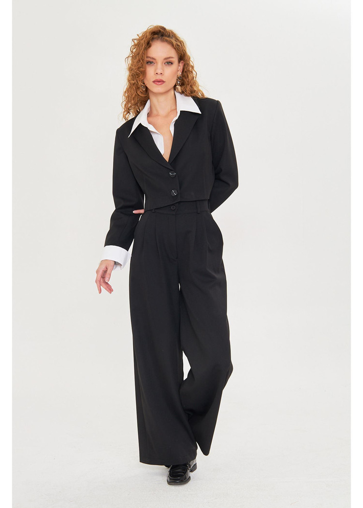 Gömlek Detaylı Garnili Kısa Ceket 