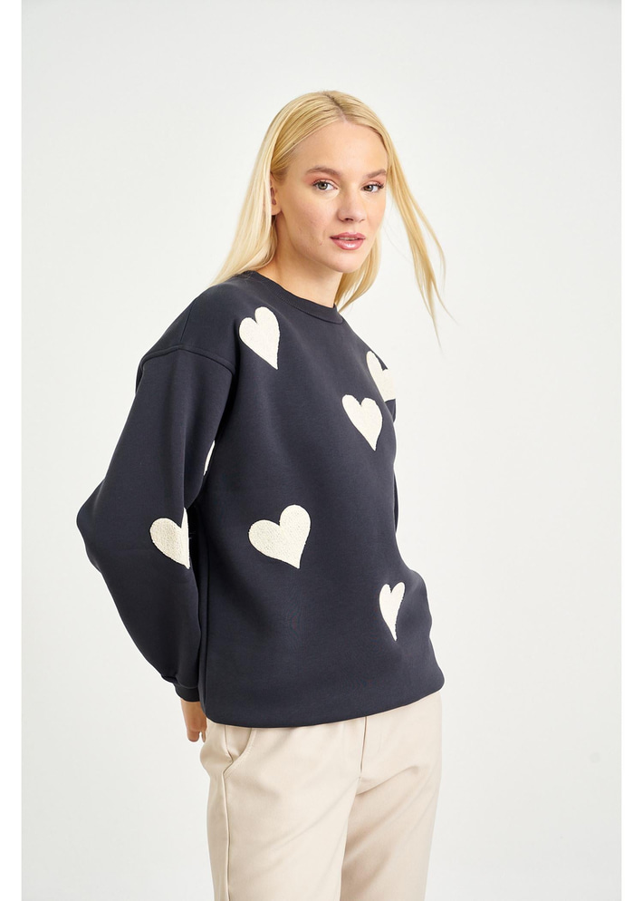 Kalp Baskılı Sweatshirt 
