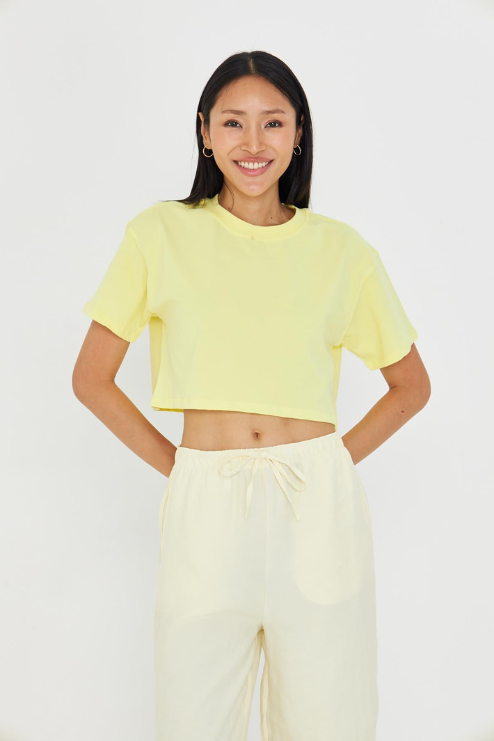 Bisiklet Yaka Crop Tişört
