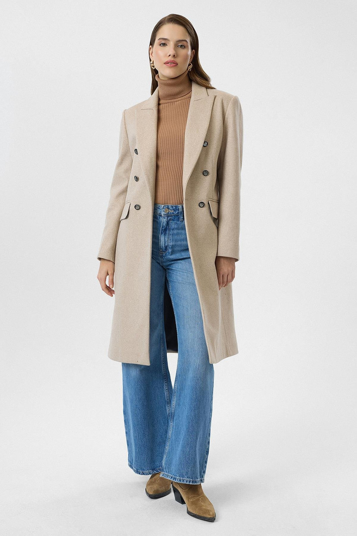 Cep Kapaklı Düğmeli Uzun Kaşe Kaban