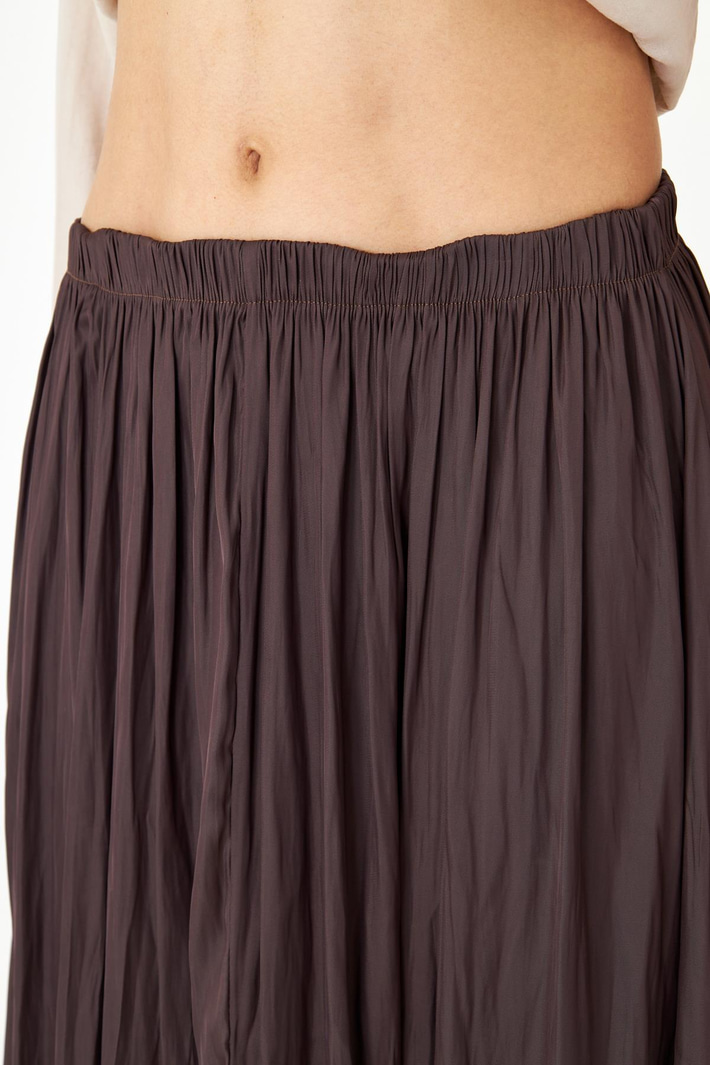 Beli Lastikli Kraşlı Uzun Saten Etek 