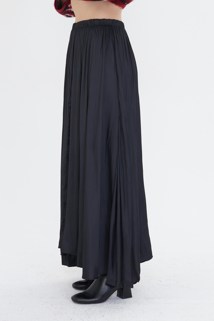 Beli Lastikli Kraşlı Uzun Saten Etek 