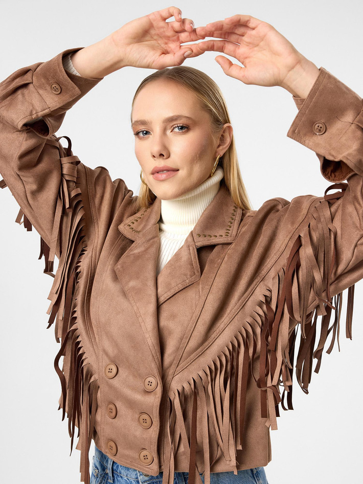 Püskül Detaylı Süet Ceket