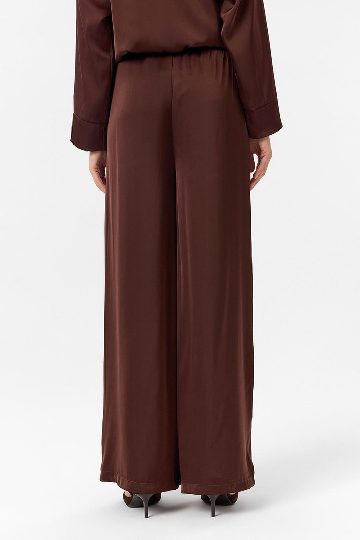 Önü Çimalı Saten Pantolon