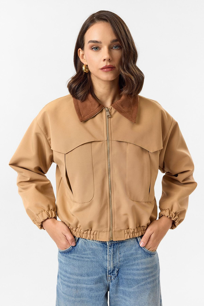 Süet Yakalı Cepli Parka Mont