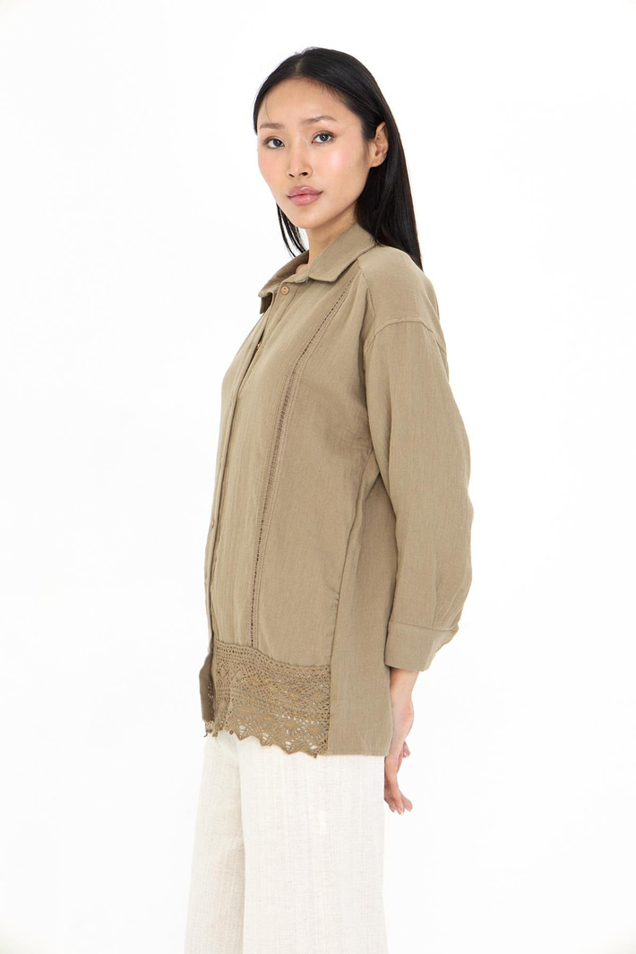 Dantel Detaylı Keten Görünümlü Gömlek 