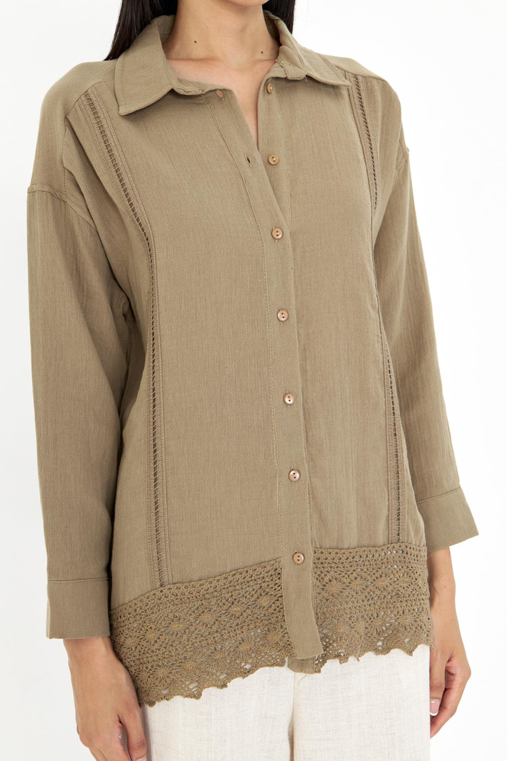 Dantel Detaylı Keten Görünümlü Gömlek 