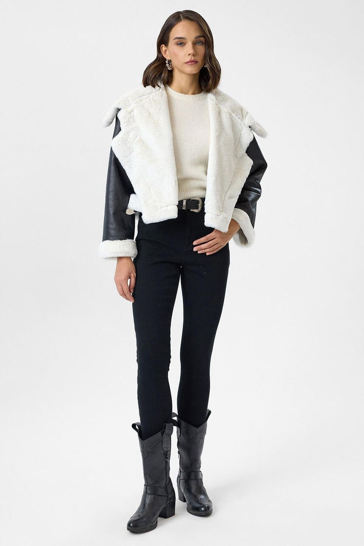 Geniş Yakalı Süet Eskitme Mont