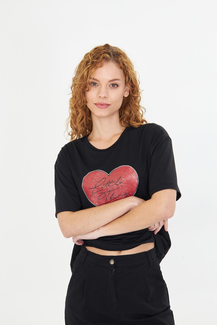 Kalp Baskılı T-Shirt