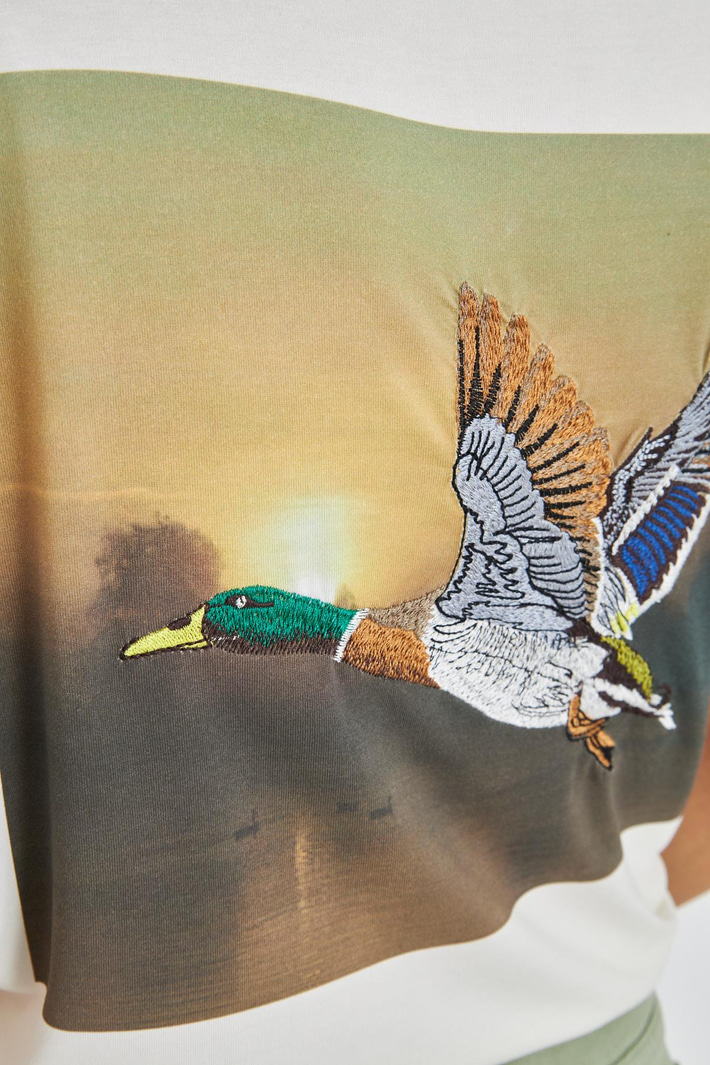 Ördek Nakışlı Taşlı T-Shirt