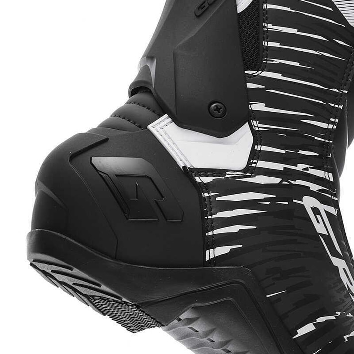 GAERNE G-RX RACING ÇİZME SİYAH BEYAZ