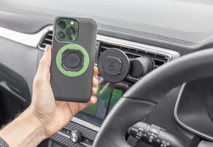 QUADLOCK OTOMOBIL KLİMA MENFEZİ BAĞLANTISI