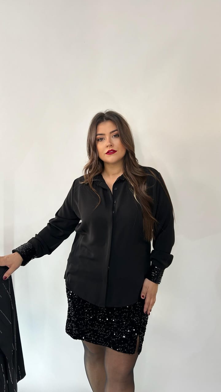 Manşet ve Yaka Pul Payet Gömlek
