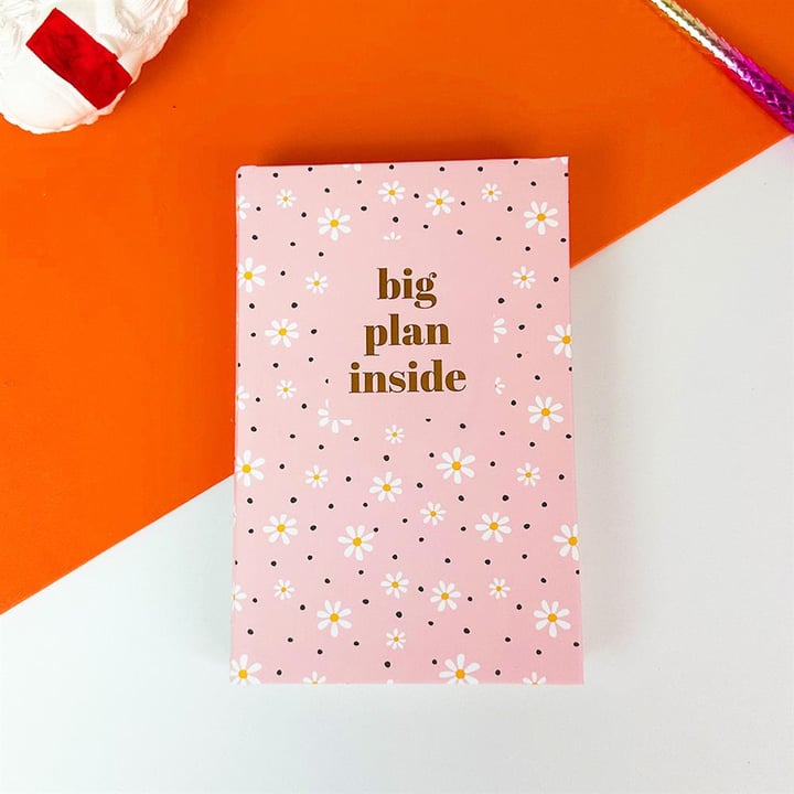 Pembe Papatya  Tasarımlı Kalın Kitap Görünümlü Defter Ve Bez Çanta