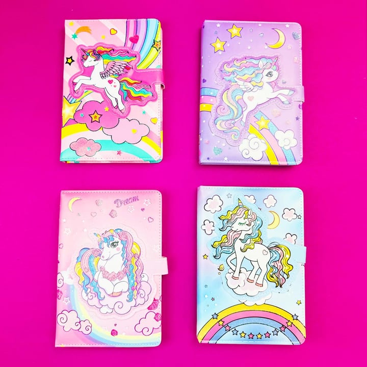 Unicorn Mıknatıs Kapaklı Defter