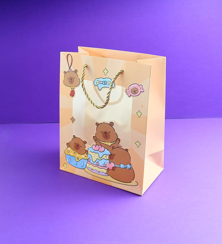 Capybara Figürlü Plastik Pencereli Karton Çanta 23x18 Cm x12